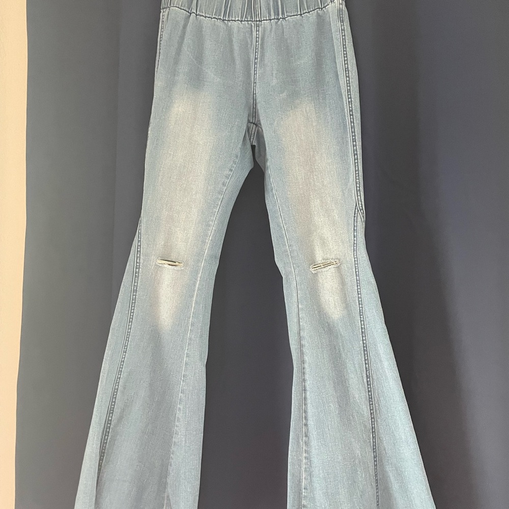 Blue Jeans with elastic waistband